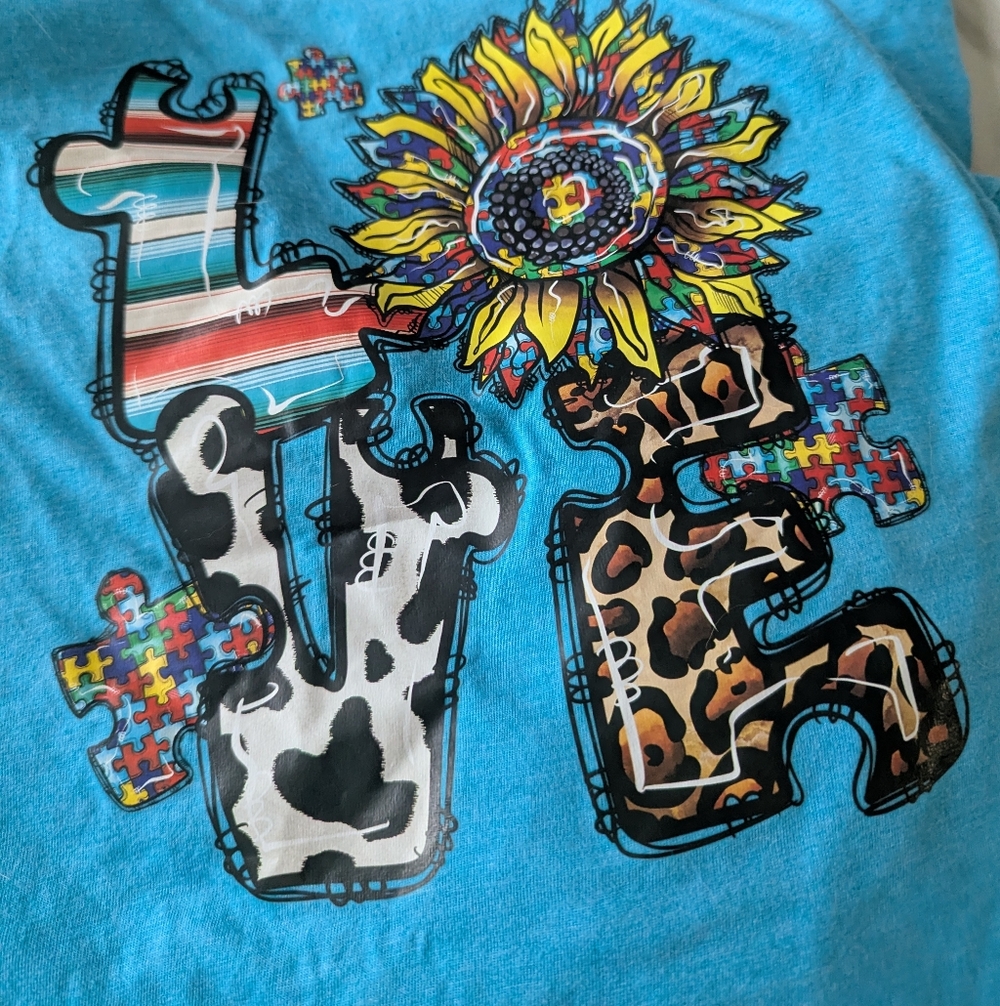 Autism Awareness LOVE Graphic Tee Size L Turquoise Sunflower. NWTs. #B 33